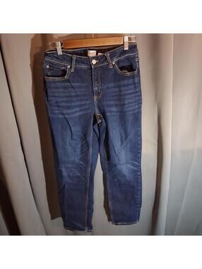 Time and Tru Women’s Dark Wash Straight Leg Jeans Size 8 Short